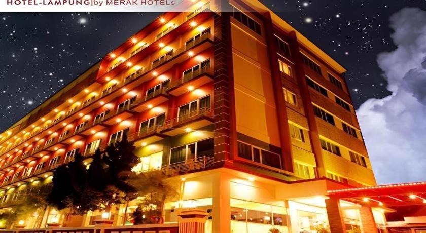 Asoka Luxury Hotel Bandar Lampung Eksteriør bilde