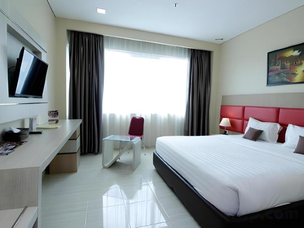 Asoka Luxury Hotel Bandar Lampung Eksteriør bilde
