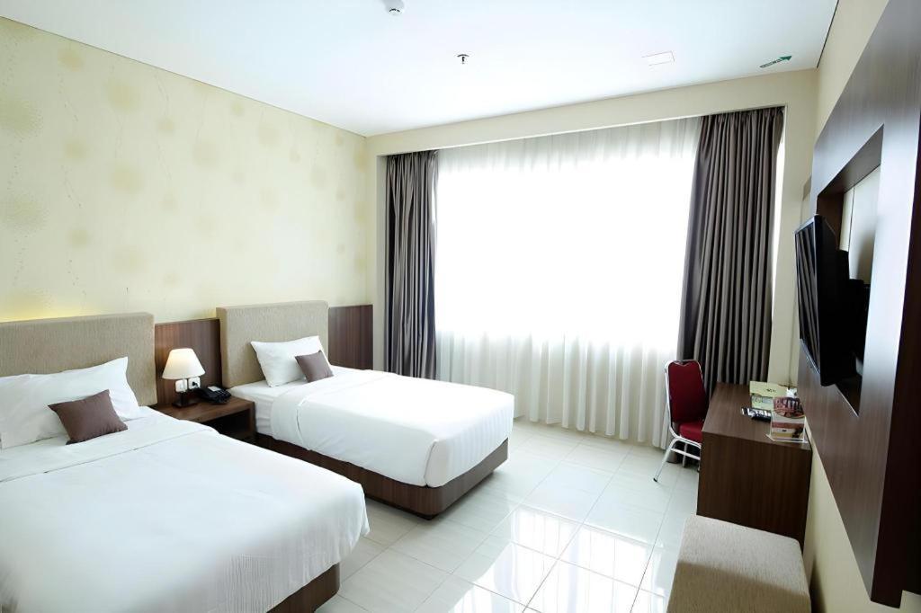 Asoka Luxury Hotel Bandar Lampung Eksteriør bilde