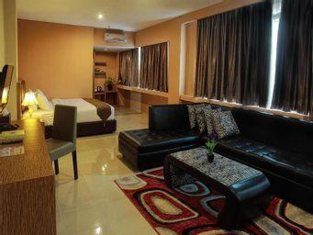 Asoka Luxury Hotel Bandar Lampung Eksteriør bilde