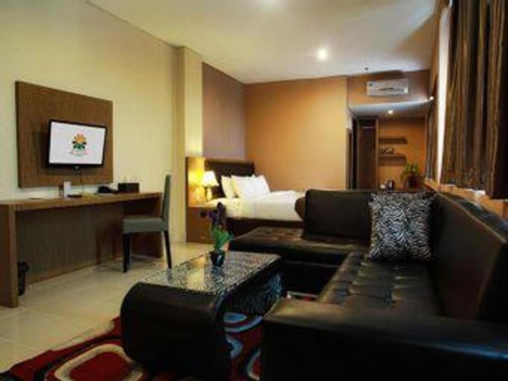 Asoka Luxury Hotel Bandar Lampung Eksteriør bilde