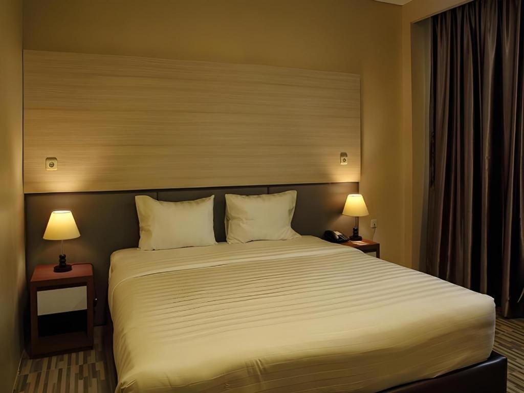 Asoka Luxury Hotel Bandar Lampung Eksteriør bilde