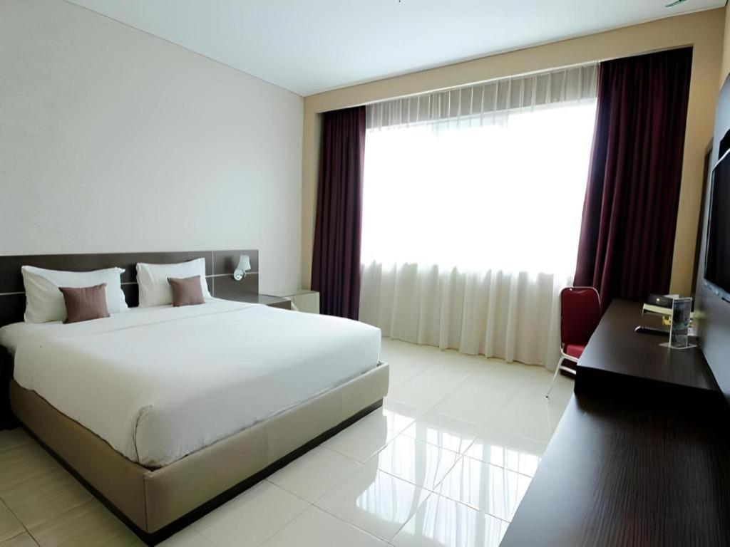 Asoka Luxury Hotel Bandar Lampung Eksteriør bilde