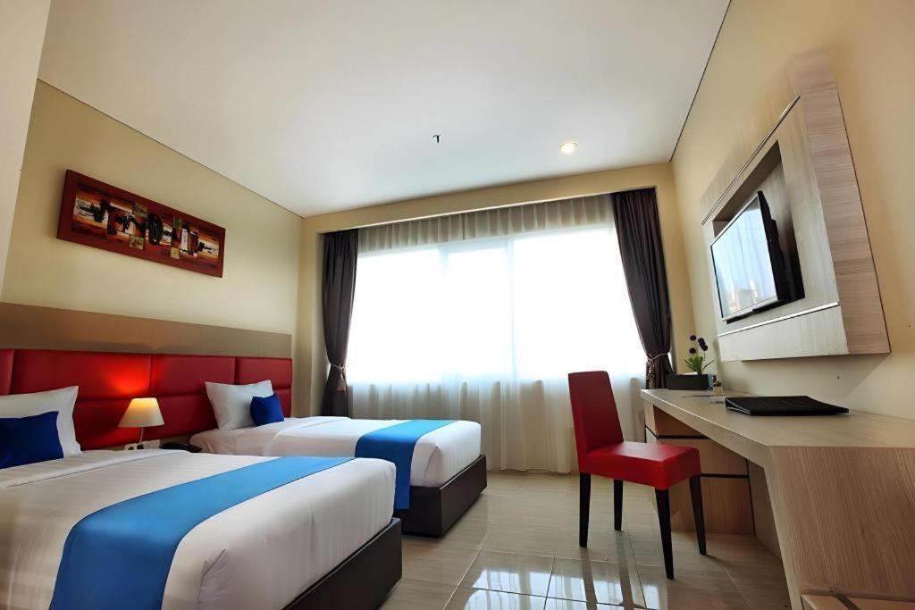 Asoka Luxury Hotel Bandar Lampung Eksteriør bilde